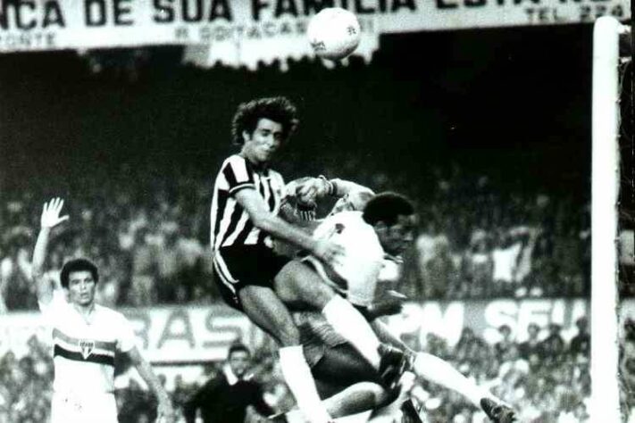 São Paulo 2 x 5 Atlético-MG (2/9/1969) - Robertão