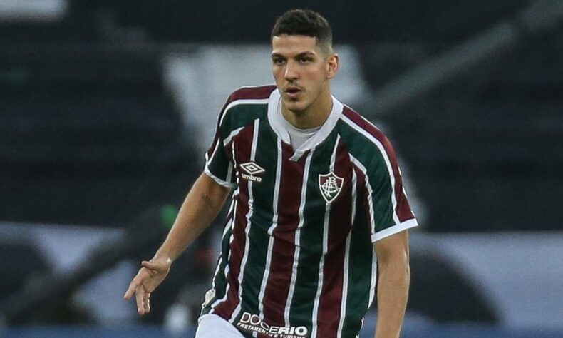 NINO (Z, Fluminense) - Promissor zagueiro, pode ser testado por Tite nesse período para se adaptar ao sistema da Seleção.