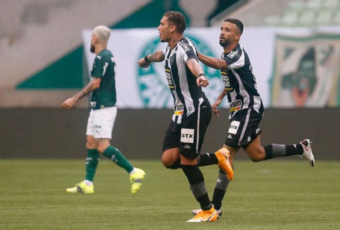 20º – BOTAFOGO: 4 pontos em 16 jogos. Uma vitória, um empate e catorze derrotas. Onze gols marcados e trinta e dois sofridos. 8.33% de aproveitamento.