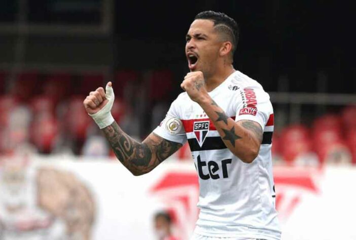 12º – SÃO PAULO: 22 pontos em 15 jogos. Seis vitórias, quatro empates e cinco derrota. Vinte e dois gols marcados e Vinte e dois sofridos. 48.89% de aproveitamento.