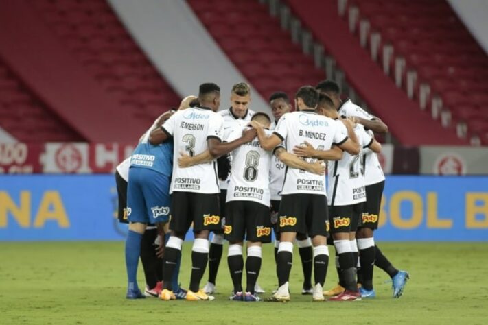 Corinthians: Receita em 2019 – R$ 426 milhões / Receita do "novo normal" em 2020 – R$ 410 milhões/ Perda projetada de 4%