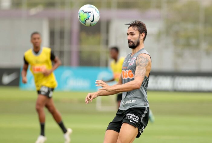 Igor Morais foi um dos atletas do elenco sub-23 que treinaram com o grupo principal