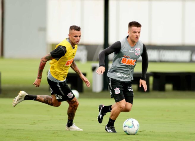 Luan e Ramiro foram reservas contra o Ceará, mas apenas o volante entrou em camp