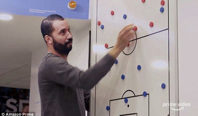 Memes do BBB21 - Mais algumas brincadeiras com Gilberto na lousa do 'Jogo da Discórdia'