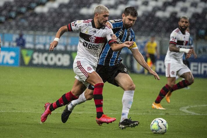 23ª rodada: Grêmio 2x4 Flamengo, na Arena do Grêmio, em 28 de janeiro de 2021