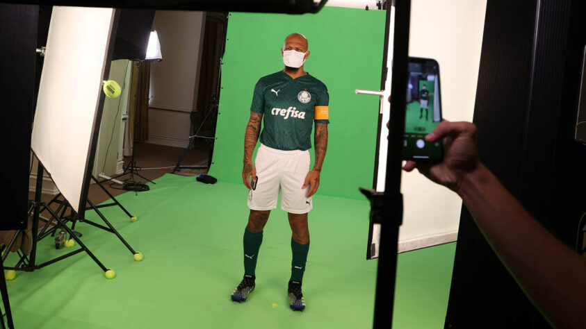 Palmeiras faz mudanças no uniforme para a disputa do Mundial; veja fotos –  LANCE!