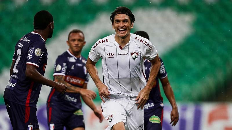 Matheus Ferraz (37 anos) - Zagueiro - Time: Fluminense - Com tantos zagueiros no elenco, perdeu espaço. Fez um jogo no ano.