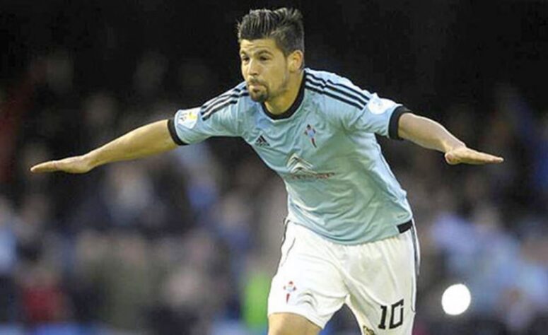 Outro espanhol com contrato em fase final é Nolito, camisa 9 do Celta de Vigo. Ele tem 34 anos, já vestiu a camisa da seleção da Espanha e seu vínculo com o clube espanhol se encerra em junho de 2021.