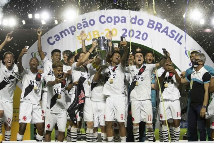 Base - As categorias inferiores do Cruz-Maltino seguiram revelando valores que, inclusive, já serviram ao time principal. O time de juniores foi campeão estadual e da Copa do Brasil.