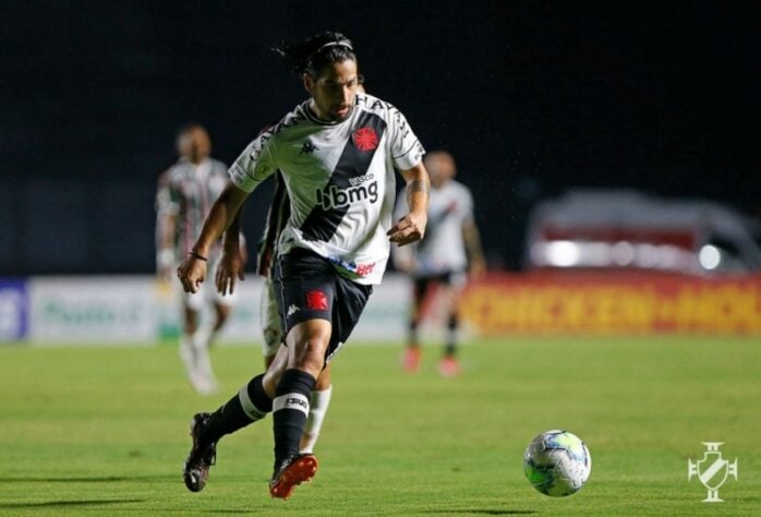 7º - Vasco 3x1 Macaé - Campeonato Carioca 2020. Martín Benítez cruzou para o compatriota, que só escorou. 