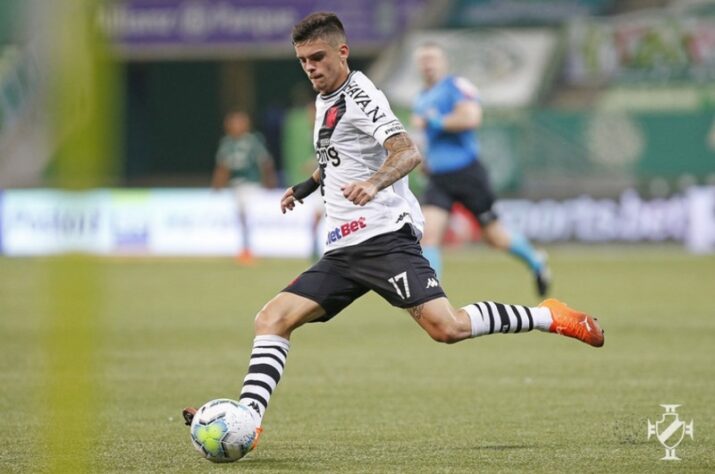 Gabriel Pec - Meia - Vasco - 20 anos - Recentemente promovido pelo Vasco para o time profissional, Gabriel Pec já vem ganhando destaque na equipe principal e começa a chamar a atenção dos europeus por conta do seu explosivo início logo após subir da categoria de base vascaína.