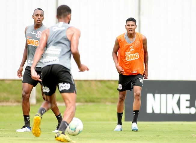 Antony - meia - 19 anos - Contratado por empréstimo junto ao Joinville, em 2019, alterna participações entre o sub-20 e o sub-23. Ele é mais um que foi chamado por Mancini para treinar com o profissional.