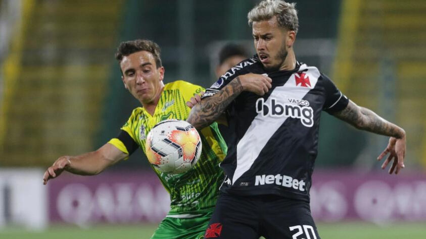 Defensa y Justicia 1 x 1 Vasco - 26/11/2020 - O Vasco saiu na frente, tomou o empate, mas deixou a eliminatória aberta.