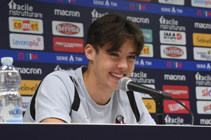 45º lugar: Aaron Hickey (Bologna) - 2002