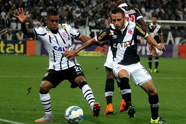 Corinthians 3×0 Vasco – Neo Química Arena – Brasileiro de 2015.