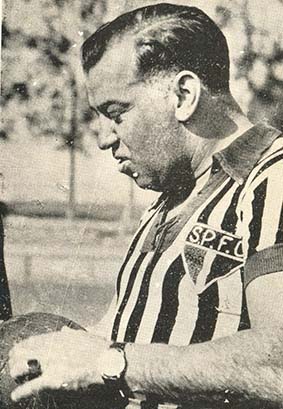 Como técnico, Joreca foi o estrangeiro com mais títulos pelo São Paulo, conquistando os Campeonatos Paulistas de 1943, 1945 e 1946, o último de forma invicta. Treinou Leônidas da Silva, Luizinho, Sastre, Bauer, Noronha e Ruy.