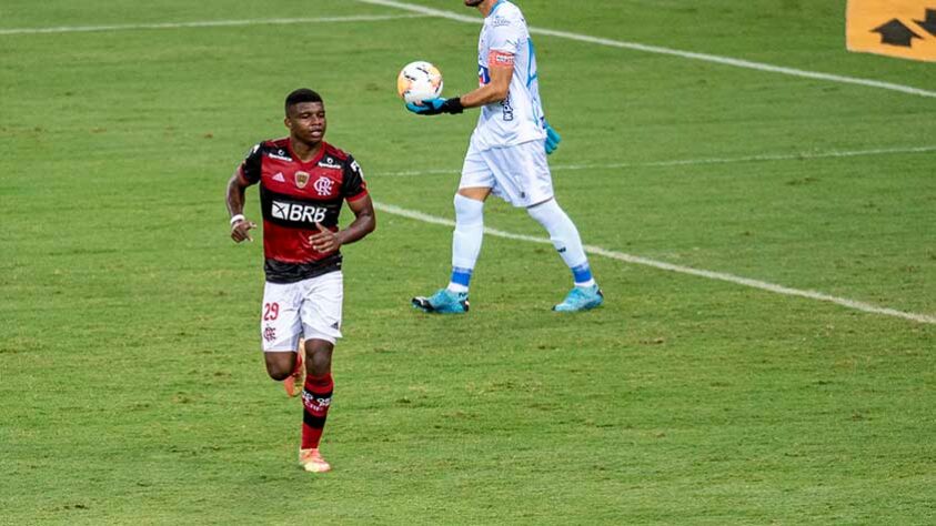 20º - Lincoln - Flamengo - atacante: estreou em 2017 com 16 anos e 11 meses