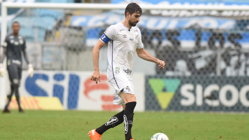 11º - Santos: 19 pontos - cinco vitórias - quatro empates - oito derrotas - 16 gols feitos - 25 gols sofridos.