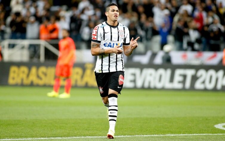 Luciano - Disputou as edições de 2014, 2015 e 2016 pelo Corinthians - 12 gols