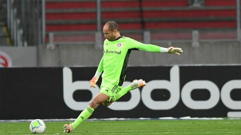 11º - Marcelo Lomba - Posição: Goleiro - Clube: Internacional - Idade: 34 anos - Valor de mercado segundo o Transfermarkt: 1,3 milhões de euros (aproximadamente R$ 8,05 milhões) - Contrato até: 31/12/2021.