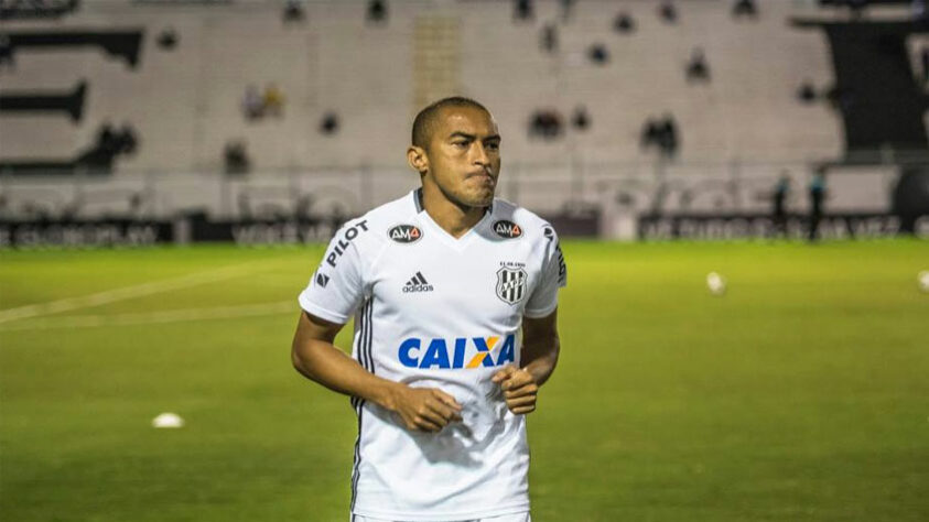 Nino Paraíba caiu com Vitória (2010), Vitória (2014), Avaí (2015) e Ponte Preta (2017).