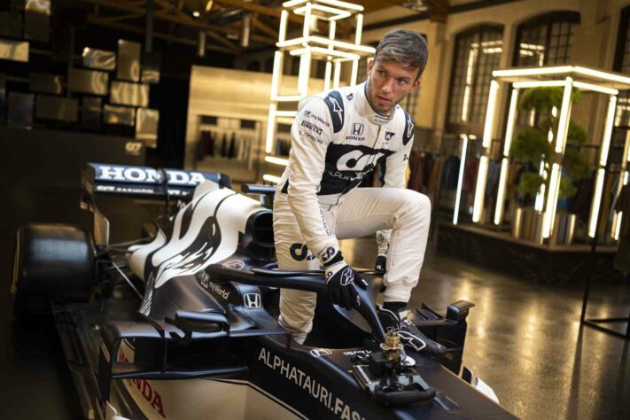 Pierre Gasly manteve a outra vaga da equipe, apesar de rumores que poderia sair no fim de 2020