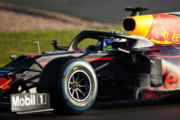 Detalhe mostra a lateral do novo carro da Red Bull para a temporada 2021 da Fórmula 1