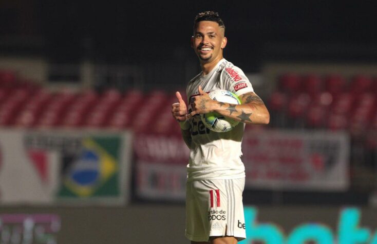 2021 - O São Paulo vai para a sua 21ª participação em Libertadores na história. Com Crespo no comando técnico, Daniel Alves, e Luciano marcando gols, o Tricolor espera uma boa campanha na competição continental.