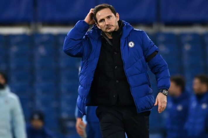 Frank Lampard - Chelsea: talvez o maior ídolo da história dos Blues, Lampard até teve os seus méritos na primeira temporada como técnico. Entretanto o time não evoluiu com a chegada de reforços e foi demitido na metade da temporada 2020/21.