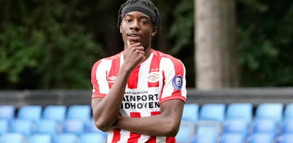 PSV: Noni Madueke (19 anos) - Posição: atacante - Valor de mercado: 16 milhões de euros.
