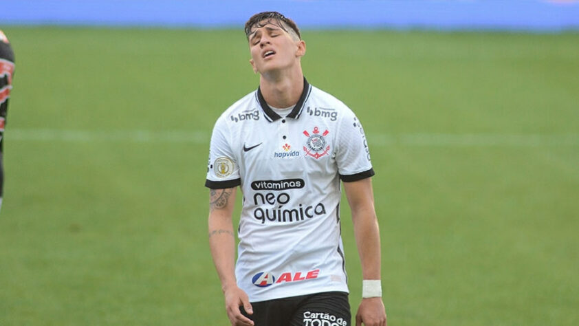 Corinthians e Vasco empataram em um jogo frio na tarde desse domingo (21), na Neo Química Arena, em São Paulo. Com o resultado, o Alvinegro paulista fica distante da vaga para a Libertadores, enquanto o Gigante da Colina se complicou ainda mais na luta contra o rebaixamento. Confira as notas do Corinthians na partida. (por Redação SP)