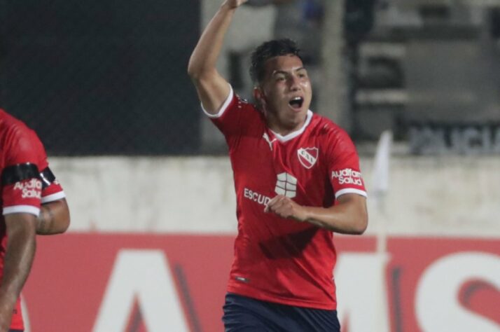 Alan Velasco - Meia - 19 anos - Independiente - Valor segundo o Transfermarkt: 12 milhões de euros (R$ 76,8 milhões)