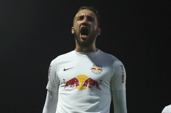 MELOU - No final da janela de transferências, Léo Ortiz recebeu sondagens de Galatasaray e Lyon. O interesse, no entanto, não virou proposta.