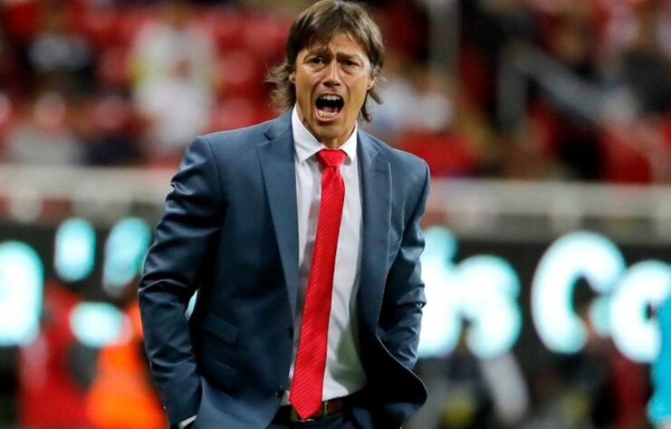 ESFRIOU - Depois de algumas semanas tentando convencer Matías Almeyda, a seleção chilena ouviu a recusa o do treinador argentino, que prefere dar sequência em sua carreira na Major League Soccer.