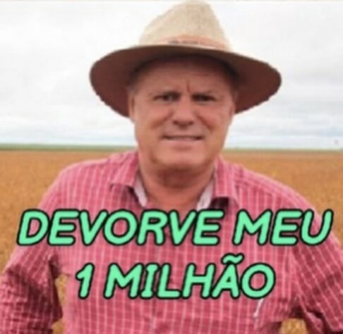 1 milhão no lixo? Expulsão de Rodinei no jogo contra o Flamengo vira meme na web