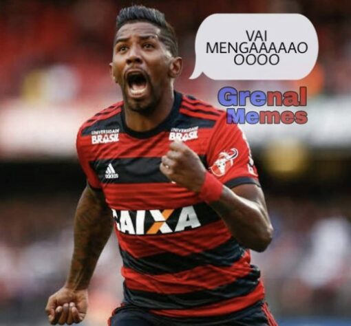 1 milhão no lixo? Expulsão de Rodinei no jogo contra o Flamengo vira meme na web