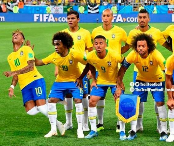 Outro aniversariante do dia, Neymar é presença constante em memes nas redes sociais. Durante a Copa de 2018, o brasileiro sofreu com montagens ironizando suas quedas