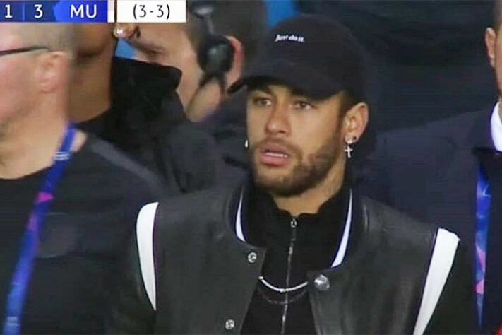 O PSG foi eliminado da Champions League 2018-19 pelo Manchester United e, lesionado, Neymar acabou virando meme no camarote