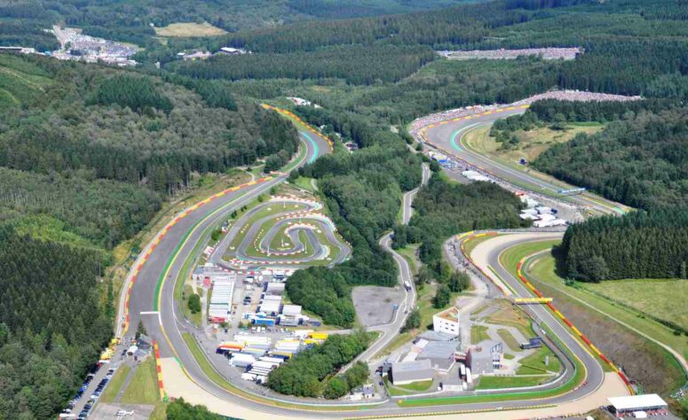 Data: 28 a 30 de Julho - Em Spa-Francorchamps, na Bélgica foi disputada a corrida de número treze da temporada. A prova foi vencida por Max Verstappen, da Red Bull.