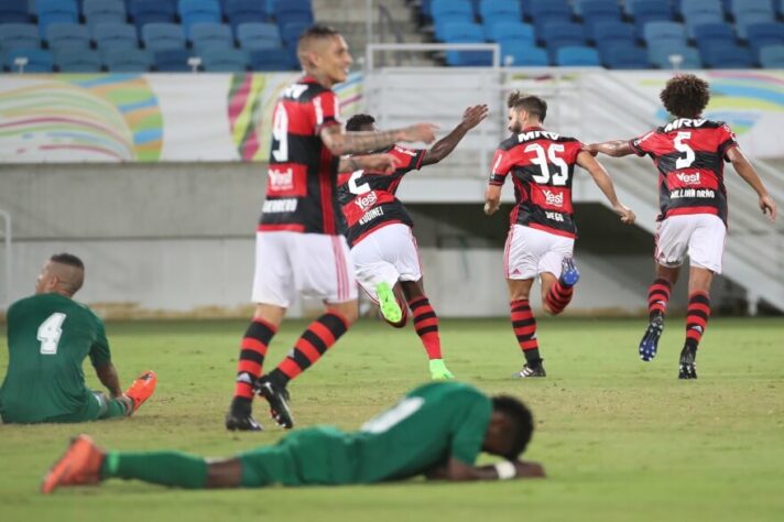 2017 - Flamengo 4 x 1 Boavista (Guerrero x2, Trauco e Diego)
