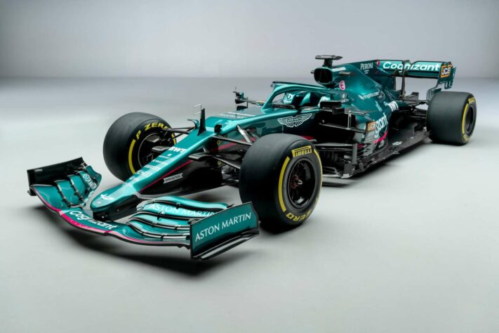 A Aston Martin está de volta ao grid da F1 após mais de 60 anos. 