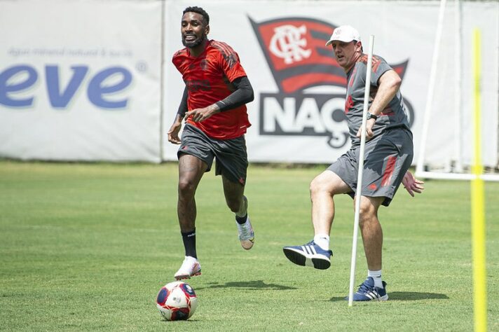 Rogério Ceni participou das atividades com os jogadores