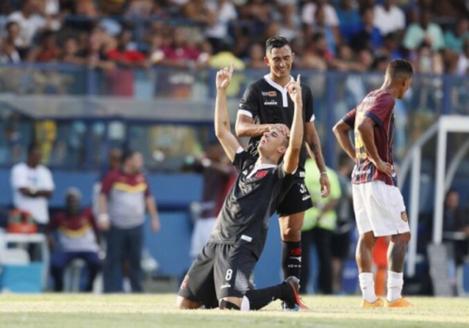 2019 - Madureira 0x1 Vasco - Campeonato Carioca - Conselheiro Galvão - Gol: Thiago Galhardo.