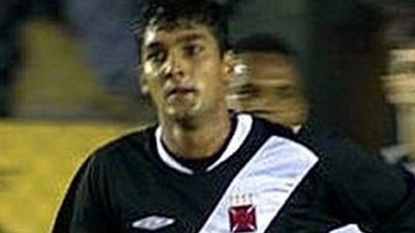 2004 -  Vasco 2x0 Portuguesa - Campeonato Carioca - São Januário - Gols: Anderson e Valdir.
