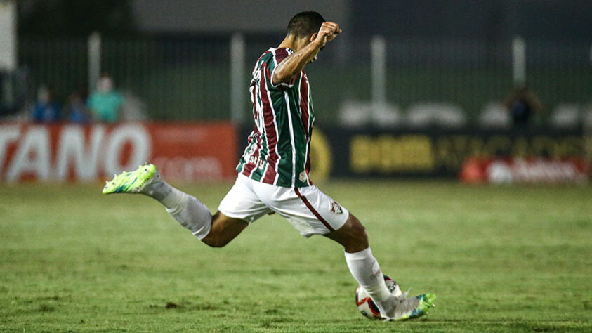 Em jogo morno, Fluminense e Vasco empataram por 1 a 1, no estádio Raulino de Oliveira, em partida válida pela sétima rodada do Campeonato Carioca, na noite desta terça-feira. Cano abriu o placar para o Gigante da Colina, mas Fred, no primeiro minuto do segundo tempo, deu números finais à partida. A seguir, confira as notas. (por João Alexandre Borges) (joaobores@lancenet.com.br).