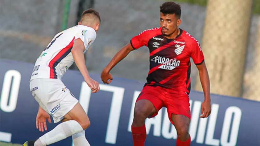 A partida entre Cianorte e Athletico Paranaense abriu as transmissões do campeonato e fez a Rede Massa dobrar sua audiência em relação ao sábado anterior. 