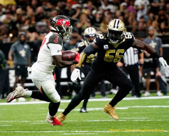 6. Demario Davis (New Orleans Saints): Um dos jogadores mais subestimados da NFL, Davis vem se tornando uma das peças cruciais da defesa dos Saints. Esnobado do Pro Bowl por toda sua carreira, o veterano foi nomeado All-Pro nas duas últimas temporadas, incluindo honras de First-Team em 2019.