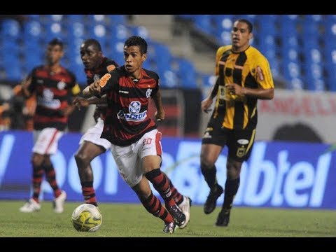 2011 - Flamengo 2 x 0 Volta Redonda (Vander e Wanderley)