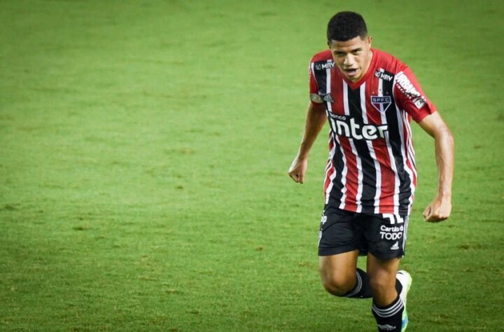 Gabriel Sara - Cria da base do São Paulo, Sara, de 22 anos, tem vínculo com o clube até 30/04/2023