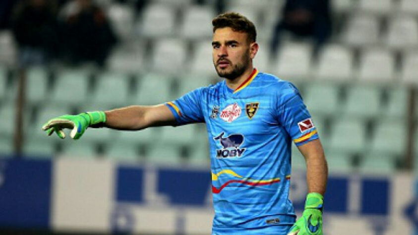 Coritiba: 1 reforço - Gabriel Vasconcellos (goleiro, 29 anos, sem custos vindo do Lecce)